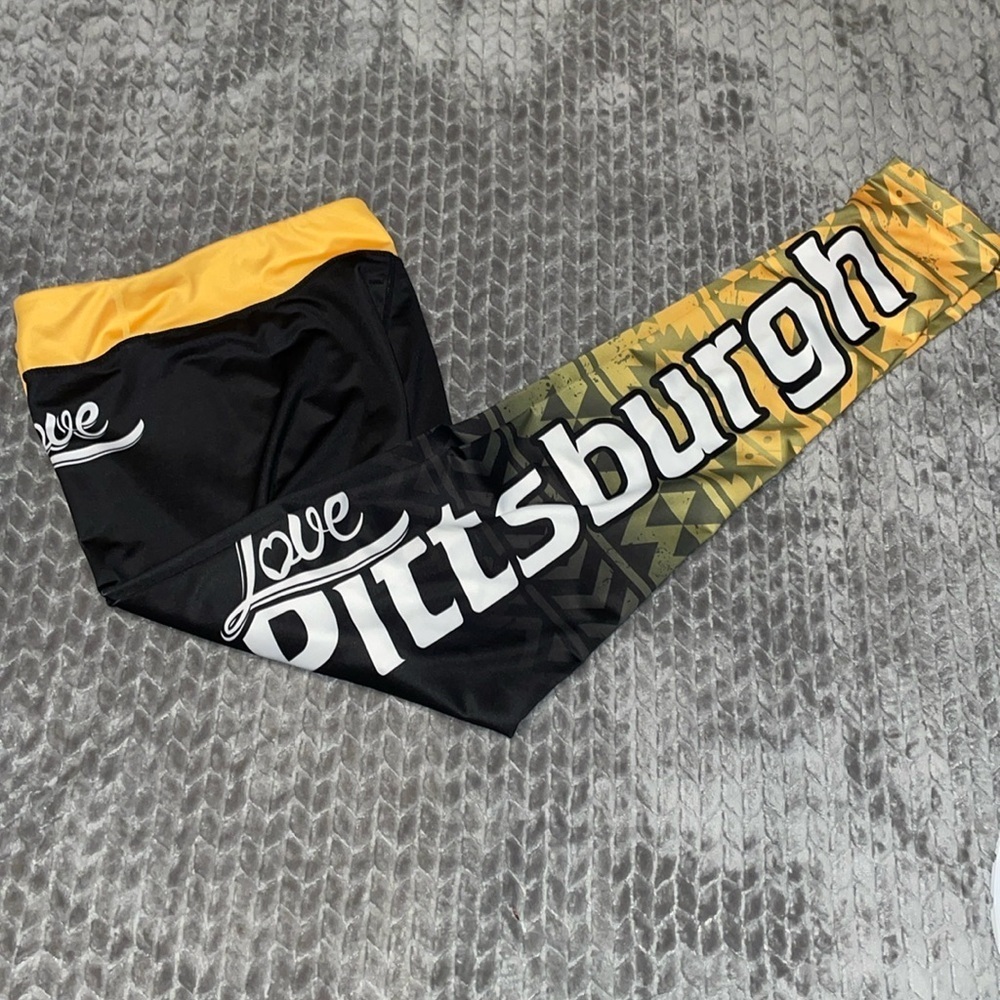 XLUSION Love Football‎ Pittsburgh Leggings.  Size XXL.